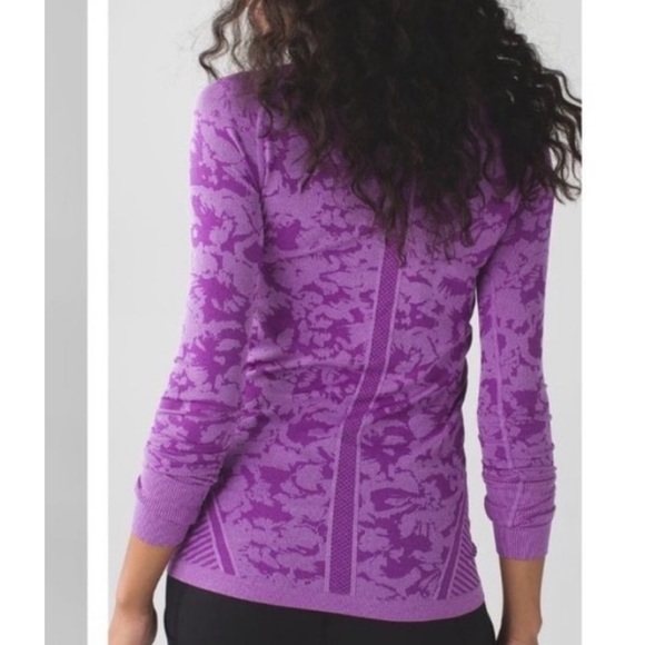 Lululemon thumbholes size 6 - Picture 4 of 17